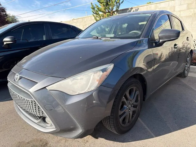 2019 Toyota Yaris LE