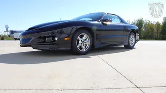 1998 Pontiac Firebird photo 2