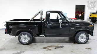 1984 Ford F150 photo 6