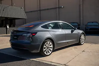 2018 Tesla Model 3 photo 5