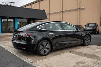 2018 Tesla Model 3 photo 5