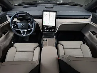 2025 Volvo EX90 Plus photo 3