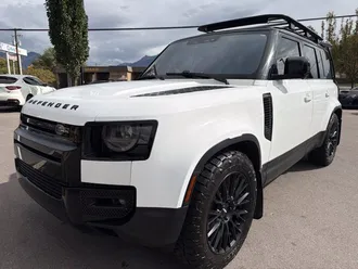 2020 Land Rover Defender 110 photo 5