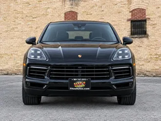 2020 Porsche Cayenne Coupe photo 2