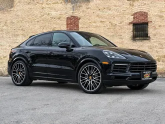 2020 Porsche Cayenne Coupe photo 3