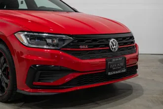 2019 Volkswagen Jetta GLI photo 3