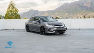 2017 Honda Accord photo 2