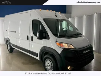 2025 Ram ProMaster Cargo Van photo 3