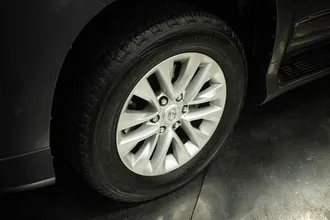 2019 LEXUS GX 460 photo 4
