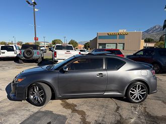 2015 Toyota Scion tC photo 2