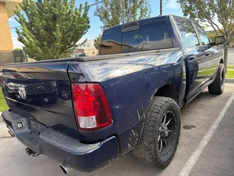 2012 Ram 1500 photo 2