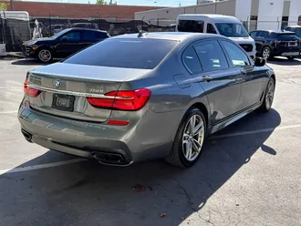 2016 BMW 7 Series 750i xDrive photo 7