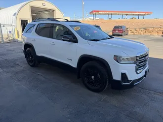 2020 GMC Acadia AT4 photo 3