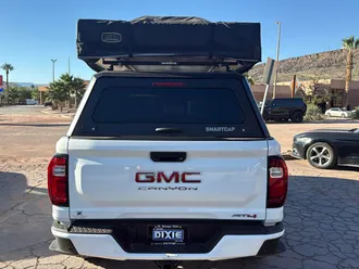 2024 GMC Canyon photo 4