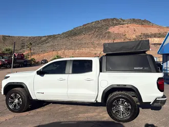 2024 GMC Canyon photo 6