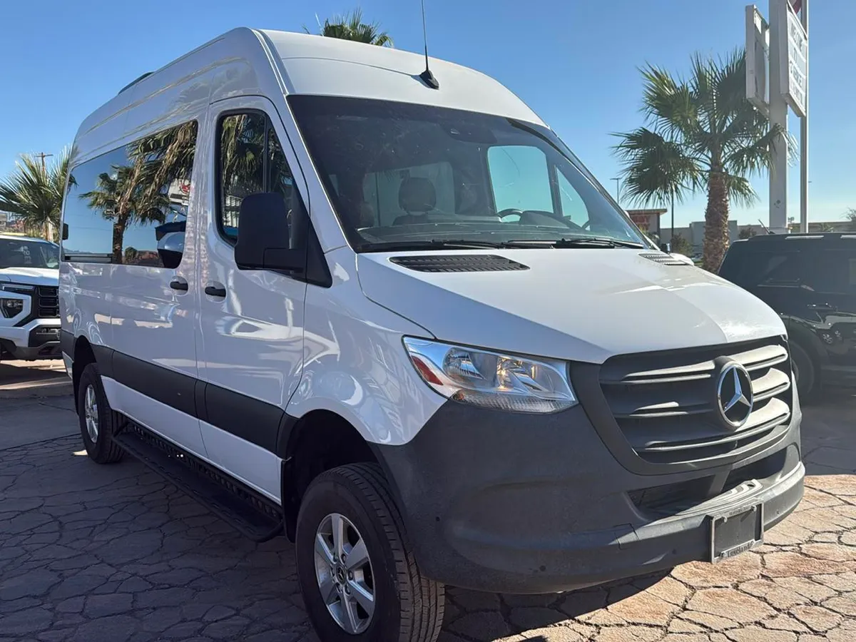 2023 Mercedes-Benz Sprinter 2500 144-in. WB
