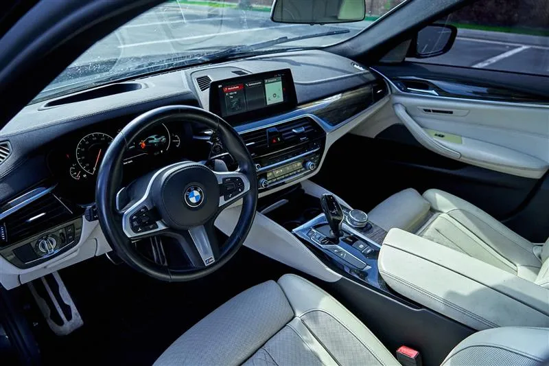2019 BMW 5 SERIES
