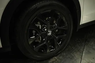 2025 HONDA HR-V photo 3