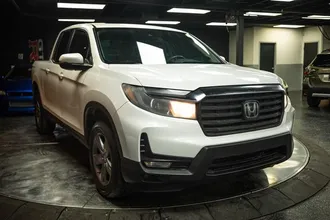 2023 HONDA RIDGELINE photo 5