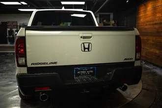 2023 HONDA RIDGELINE photo 6