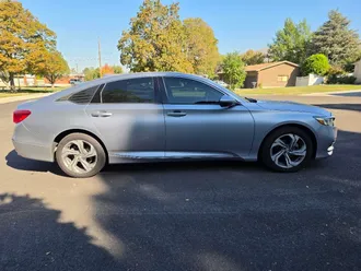 2020 Honda Accord Sedan photo 5