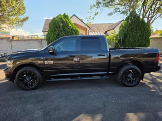 2017 RAM 1500 photo 2