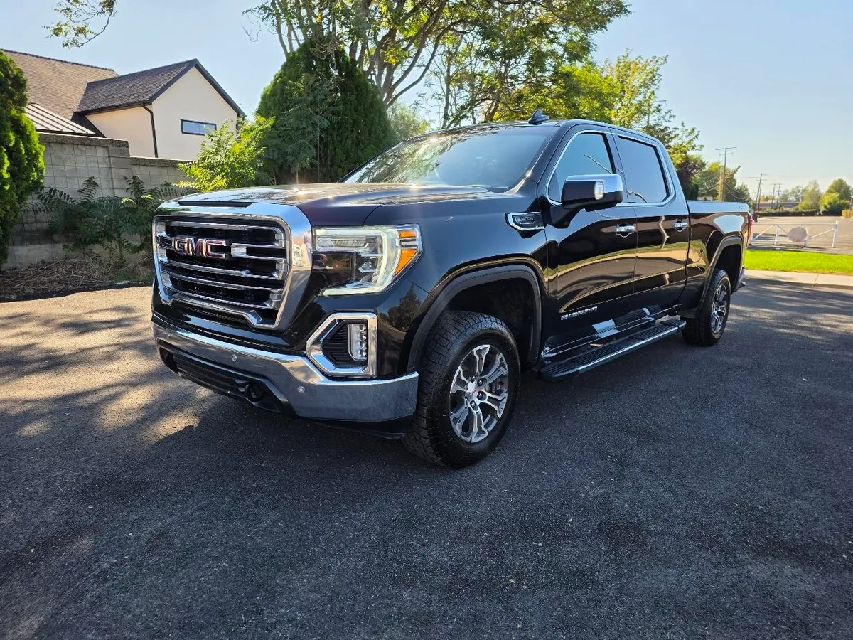 2021 GMC Sierra 1500 4WD Crew Cab 157" SLT