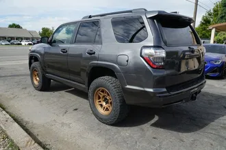 2019 Toyota 4Runner photo 4