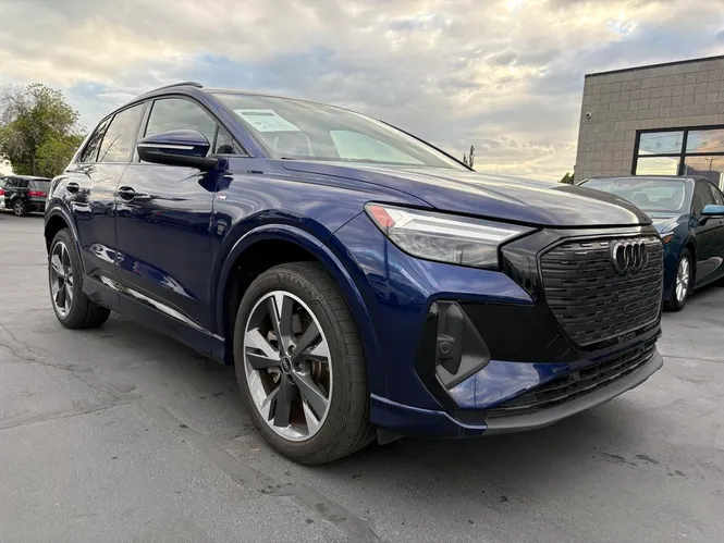 2024 Audi Q4 e-tron