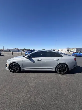 2024 Kia K5 photo 6