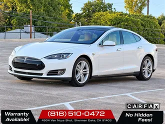 2015 Tesla Model S 70 photo 3