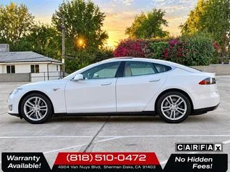 2015 Tesla Model S 70 photo 4