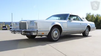 1978 Lincoln Mark V photo 5