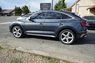 2022 Audi SQ5 Sportback photo 4