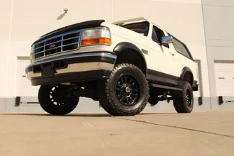1995 Ford Bronco photo 4