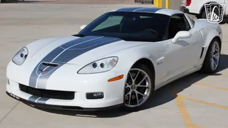 2013 Chevrolet Corvette photo 3
