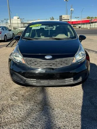 2014 Kia Rio photo 3