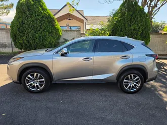 2016 Lexus NX 200t photo 2