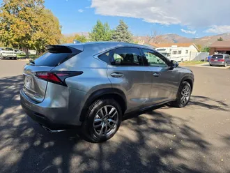 2016 Lexus NX 200t photo 5
