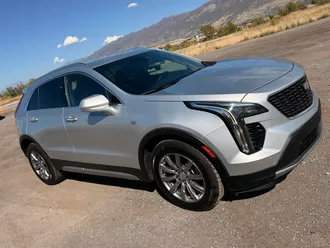 2020 Cadillac XT4 photo 3