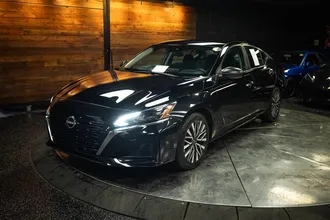 2025 NISSAN ALTIMA photo 2