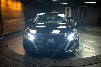 2025 NISSAN ALTIMA photo 4
