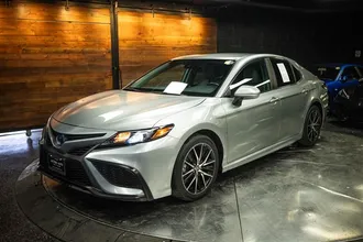2024 TOYOTA CAMRY photo 2