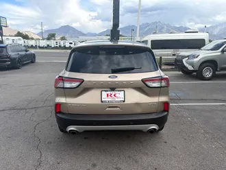2021 Ford Escape photo 4