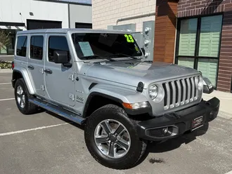 2023 Jeep Wrangler photo 7