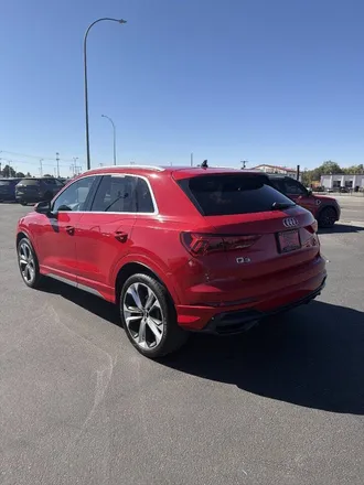2020 Audi Q3 photo 5