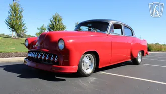 1954 Pontiac Chieftain photo 2