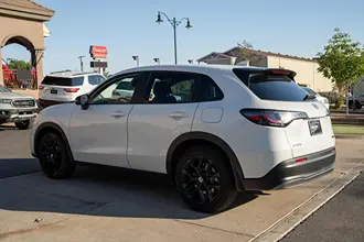 HR-V 7