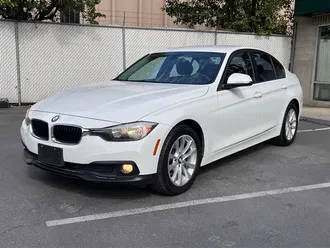 2016 BMW 3 Series 320i xDrive photo 3
