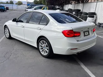 2016 BMW 3 Series 320i xDrive photo 5